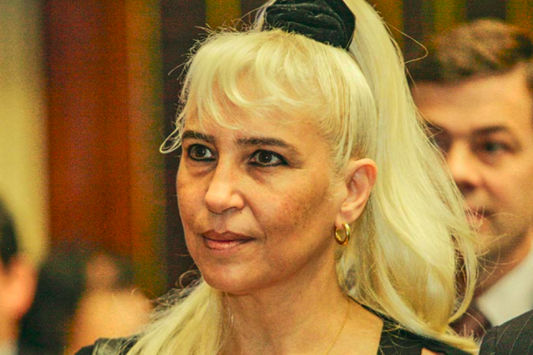 Pamela Hites eleva el juicio contra su hermano Marcos: lo acusa de lavado de activos y de desviar acciones de Empresas Hites