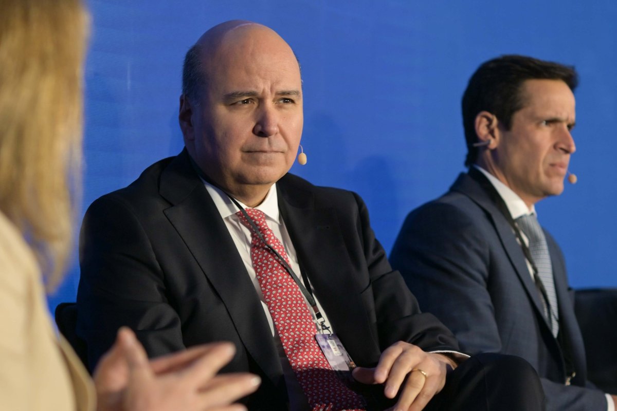 En el ChileDay en Londres, González presentó a ILC —con presencia en pensiones, salud, banca y seguros— como un actor “en el reino de los negocios regulados”. (Foto: ChileDay 2026)