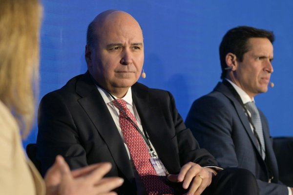En el ChileDay en Londres, González presentó a ILC —con presencia en pensiones, salud, banca y seguros— como un actor “en el reino de los negocios regulados”. (Foto: ChileDay 2026)