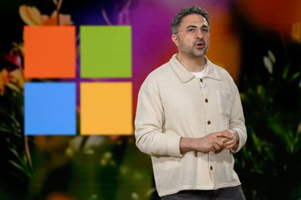 El jefe de IA de Microsoft advierte que humanizar la inteligencia artificial aumenta el riesgo de perder su control