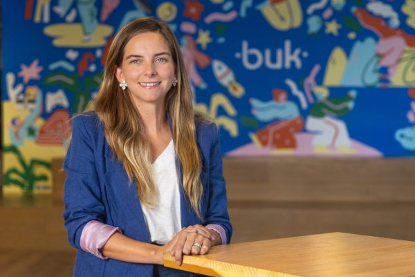 Teresita Morán, cofundadora y chief revenue officer de Buk.