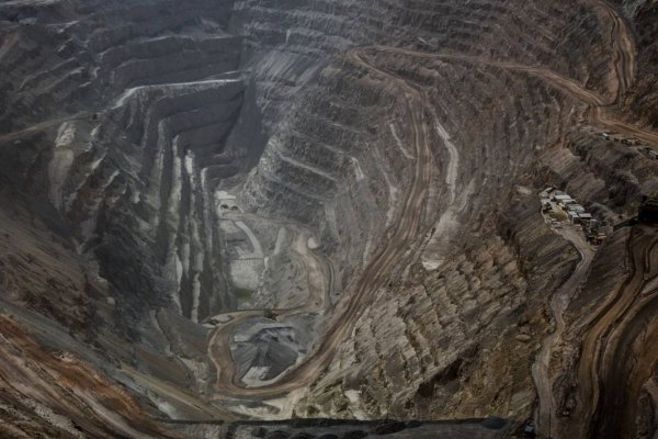 La contracción del PIB en términos nacionales se explicó, en gran parte, por la actividad minera, en particular por una menor extracción de cobre.