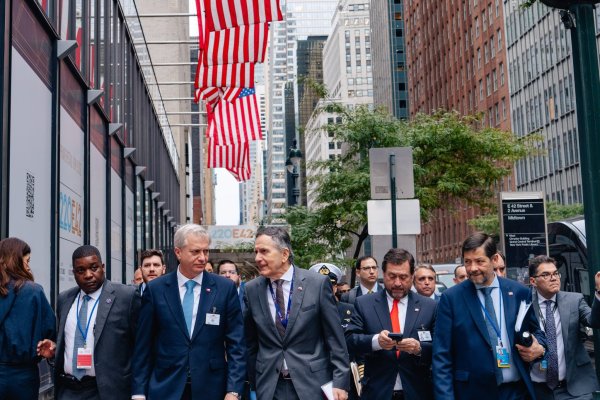 Kast informó que analiza medidas paliativas por efectos de eventual prohibición de exportaciones de diésel desde EEUU