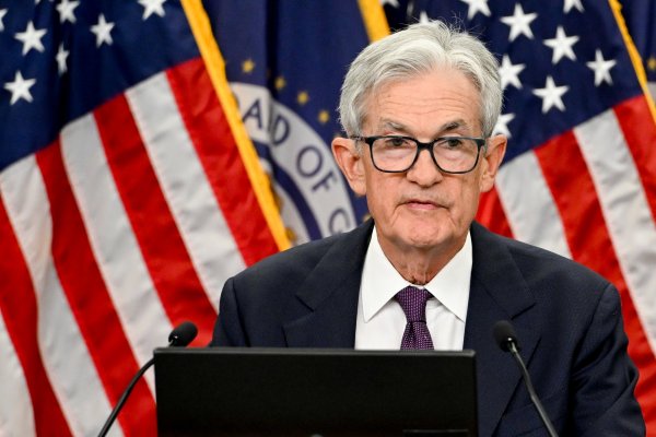 Trump afirma que Powell debería ser obligado a renunciar a la Junta de la Reserva Federal
