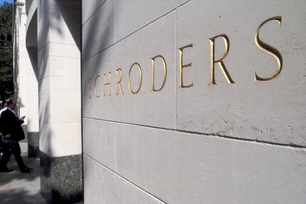 Gestora global de fondos Nuveen adquiere a Schroders