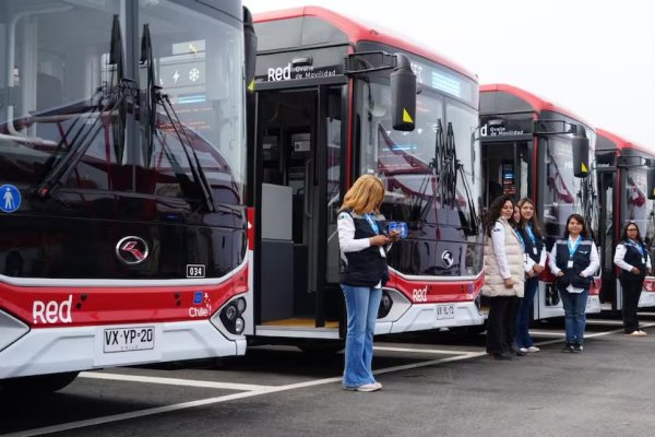 Ovalle se suma a Copiapó y Chile tiene las primeras dos ciudades de Sudamérica con una red de buses de transporte público 100% eléctrica