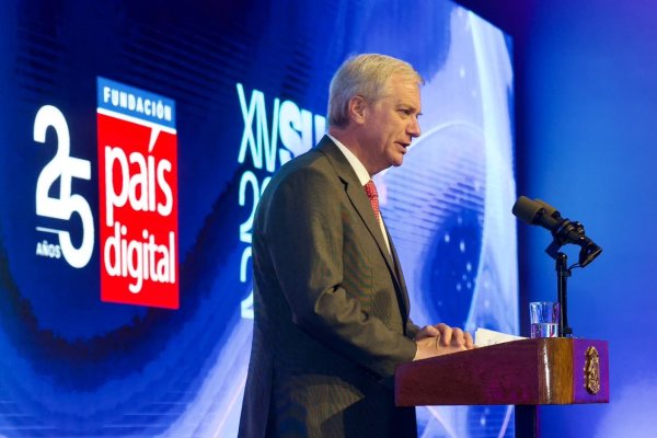 El Presidente José Antonio Kast durante el Summit País Digital. Foto: Fundación País Digital