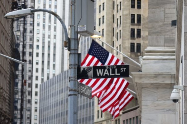 Wall Street desafía a las tasas: la bolsa marcó récords esta semana pese a que los bonos volvieron a niveles de hace más de 20 años