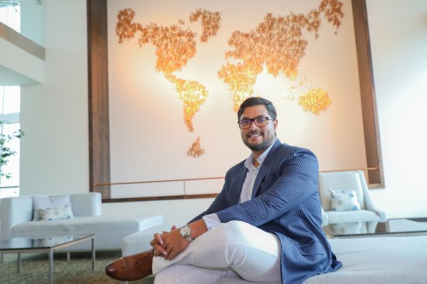 Firma de té Basilur prepara su primera tienda en Chile y apuesta por los cócteles sin alcohol ante caída del consumo