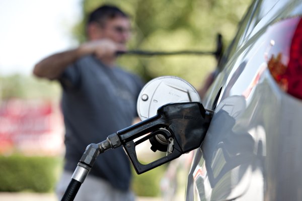 El Congreso despacha a ley el proyecto que extiende las ayudas a transportistas, pescadores y PYMES para amortiguar los efectos del alza de los combustibles