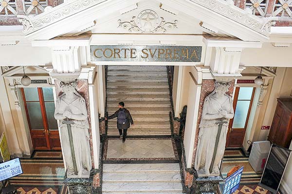 Suprema revierte condena al Coordinador Eléctrico por licitación de obras de transmisión