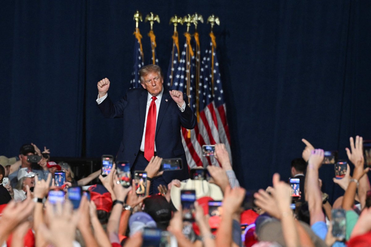 Trump descarta acuerdo con Irán y evalúa nuevos ataques mientras el petróleo Brent supera los US$ 105