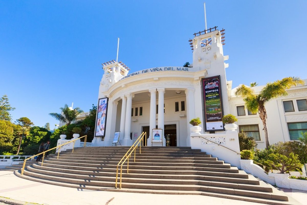¿No hay primera sin segunda? Corporación Meier y Claudio Fischer se reúnen con alcaldesa de Viña del Mar, tras fracasar la licitación del casino