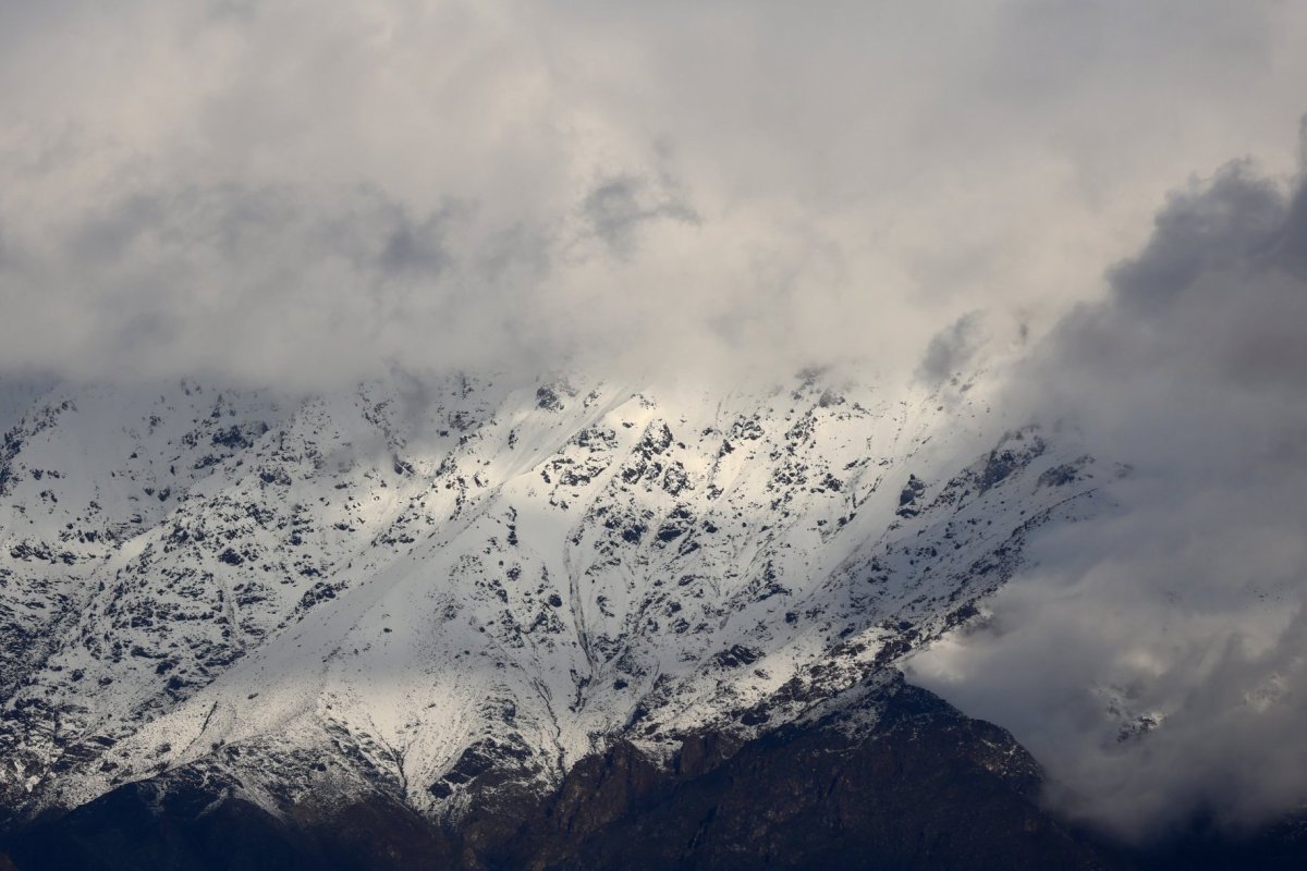 Este domingo se retoman labores de rescate de última de las víctimas fallecidas en avalancha en sector de Portillo