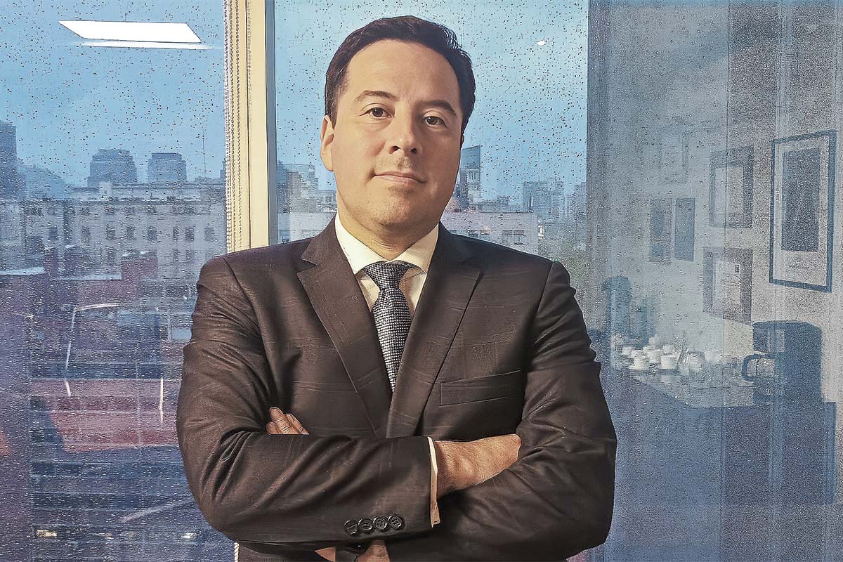 Mario Valderrama fiscal de la Superintendencia de Pensiones: “Lo que resolvamos nosotros puede ser un insumo para demandas civiles y querellas por administración desleal”