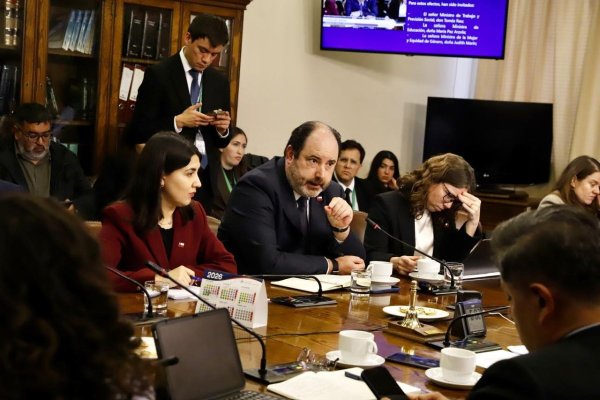 Sala cuna universal: comisión del Trabajo de la Cámara aprueba idea de legislar y Rau alista indicaciones para destrabar el proyecto