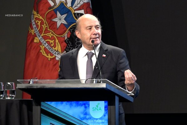 Ahora en DF | Quiroz defiende recortes: "Cuando los estados de bienestar crecen sin límite, terminan como Francia"