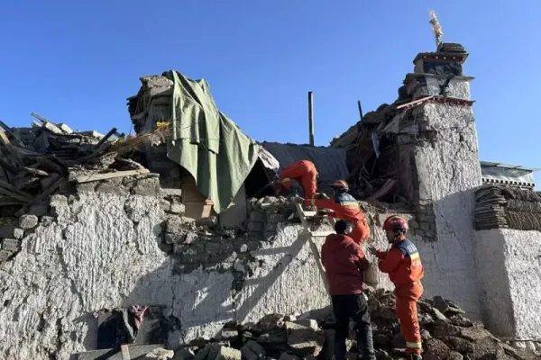 Ahora en DF | Al menos 16 fallecidos y decenas de heridos tras terremoto de magnitud 7 en la región del Tíbet