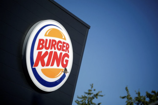 Alsea avanza en negociaciones para vender Burger King y prevé novedades antes de fin de año