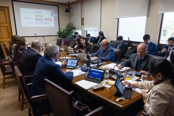 Gremio de la construcción alerta por el presupuesto del Minvu para 2027, que cambia el financiamiento de las viviendas sociales