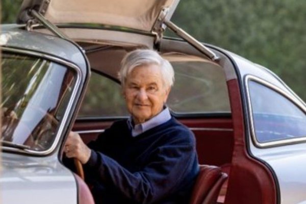 Helmut Köhler nació en Alemania en 1936 y llegó a Chile en 1960, cuando fue contratado por Walter Kaufmann.