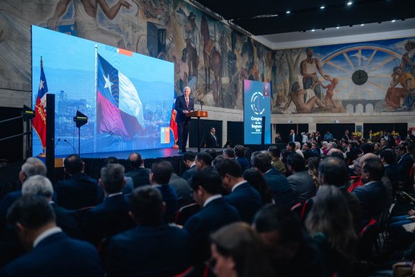 En Concepción, Kast admite que alta desocupación es "el dolor más grande que tenemos”, pero asegura que “hay mucha inversión que va a llegar”